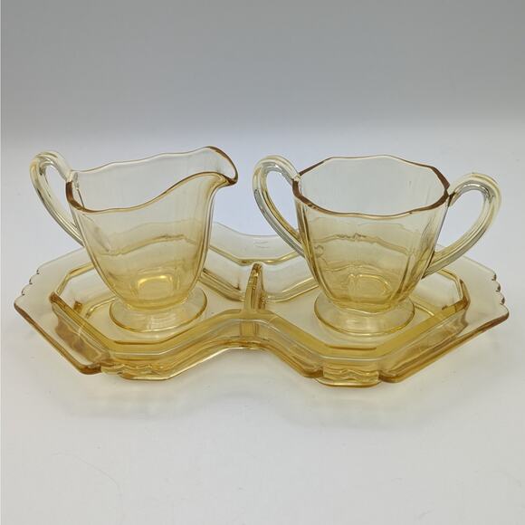 Complete Vintage Yellow Glass Creamer Sugar Bowl Set Mid-Century Modern MCM - Picture 1 of 15